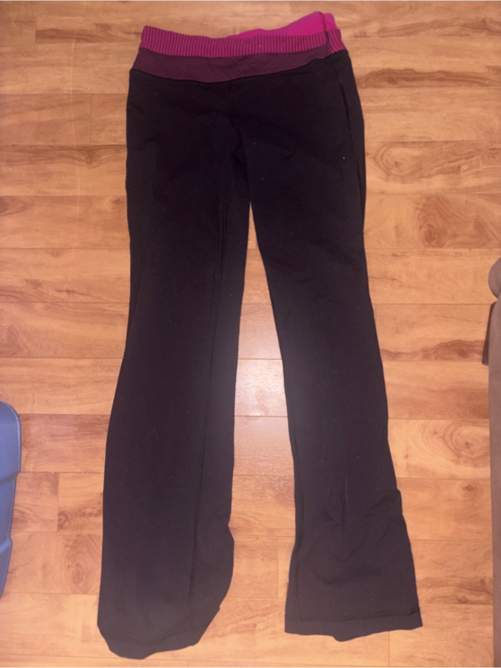 Lululemon Groove Low Rise Yoga Pants Size 6